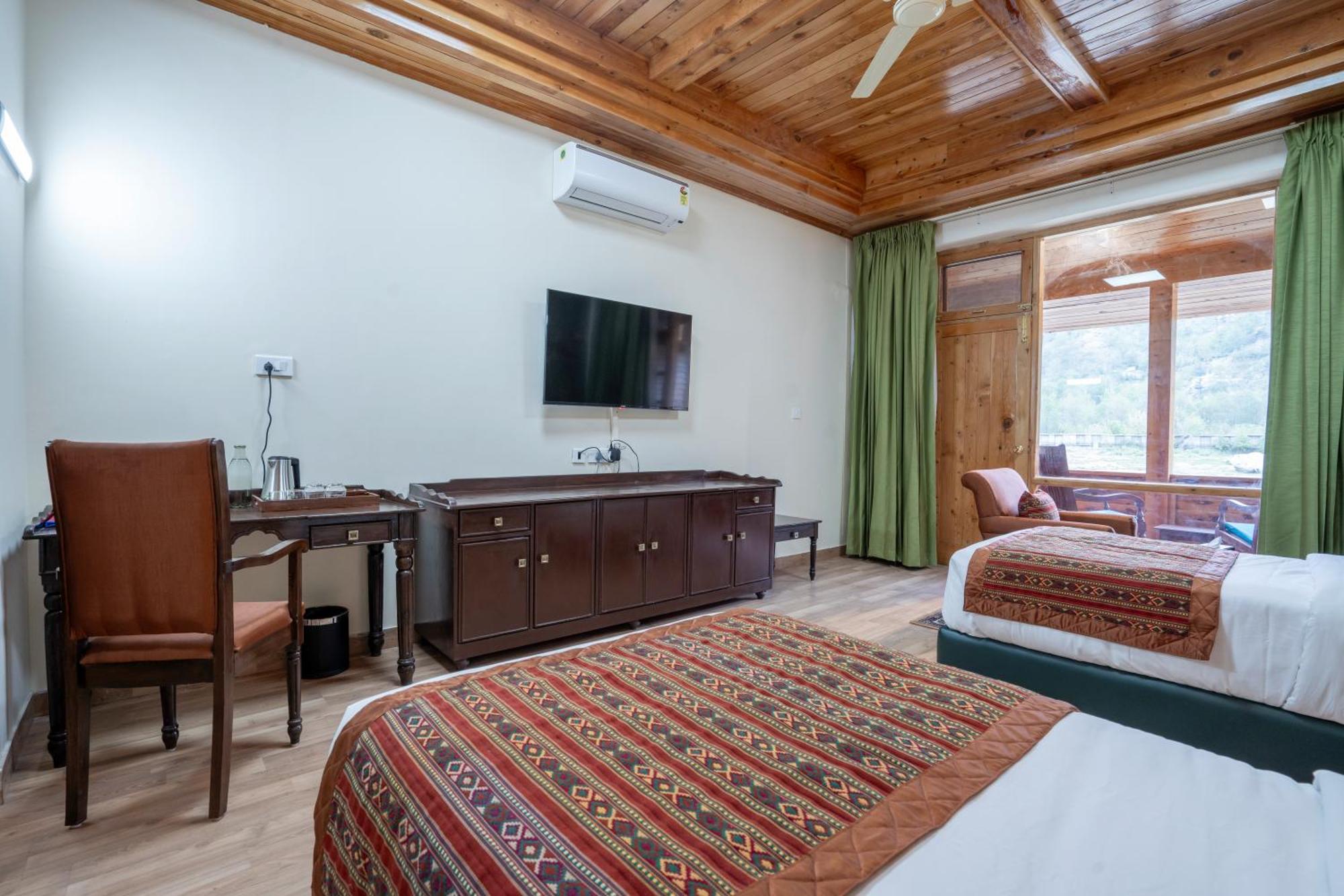 Hotel Devlok Himachal Swarg By Beas - Your Gateway To Heaven Baragrān Exterior foto